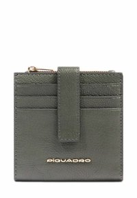 Portafoglio verde in pelle con più scomparti per carte, una tasca con zip e un logo dorato. Superficie texturizzata e design con chiusura a linguetta.