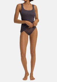 Hanro Tílko - black pearl