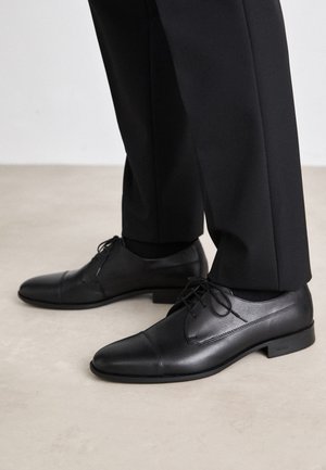 Business-Schnürer - black one