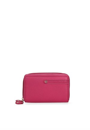 Portafoglio in pelle rosa con finitura testurizzata, chiusura a zip e piccolo dettaglio del logo. Forma rettangolare compatta, progettata per schede e contante.
