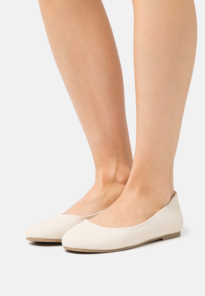 Esprit Ballet pumps nude Zalando.ie