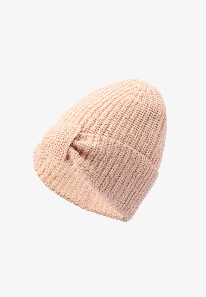 Bonnet en tricot rose doux, avec une texture côtelée et un bord replié. Le sommet s'effile vers une forme arrondie, adaptée à un style décontracté.
