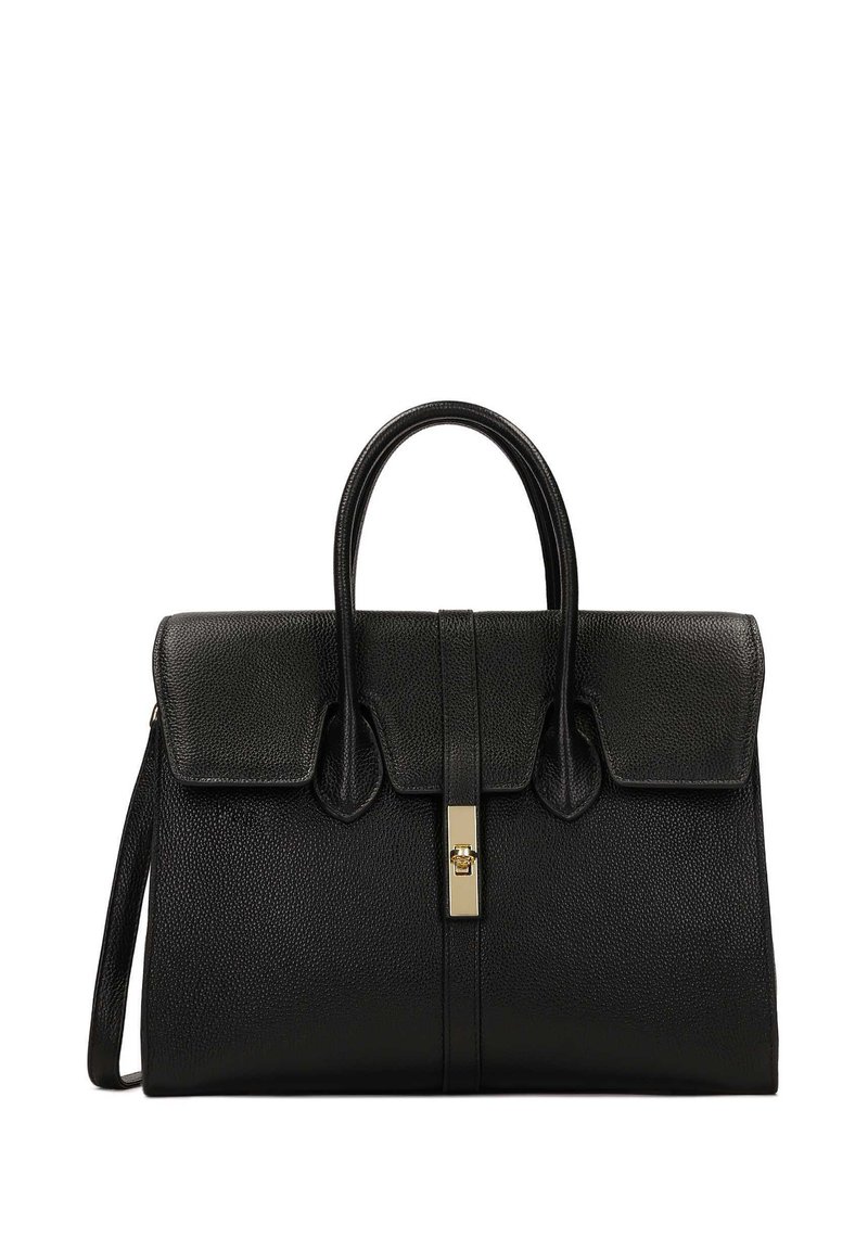 Borsa a mano in pelle nera con texture a rilievo, manici superiori, tracolla removibile, chiusura a pattina e accenti in metallo dorato.