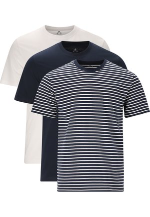 Sports T-shirts - a mix box