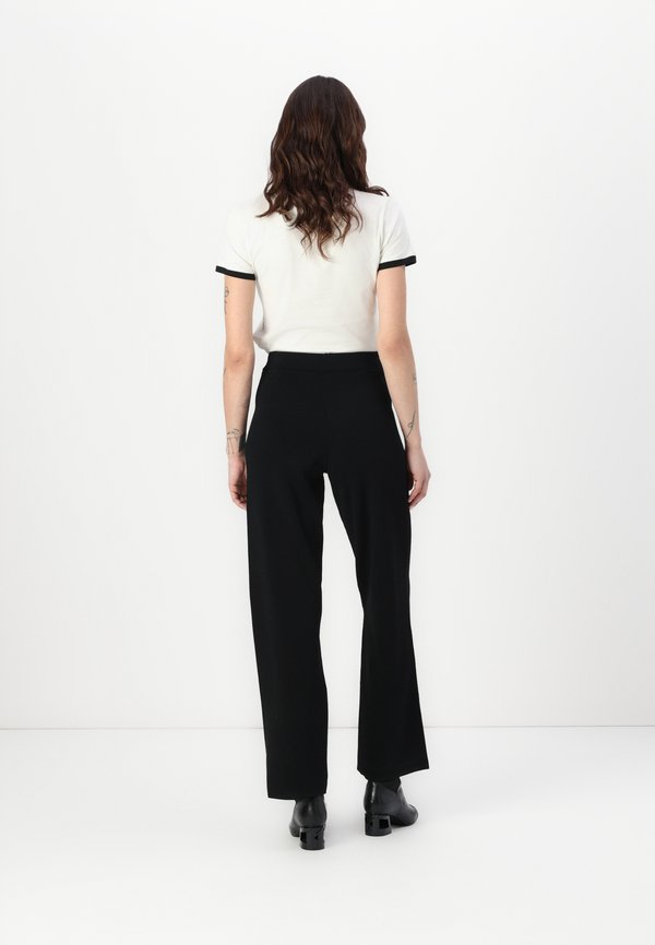 BUTTON PANTS - Trousers4
