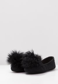UGG Chaussons - black