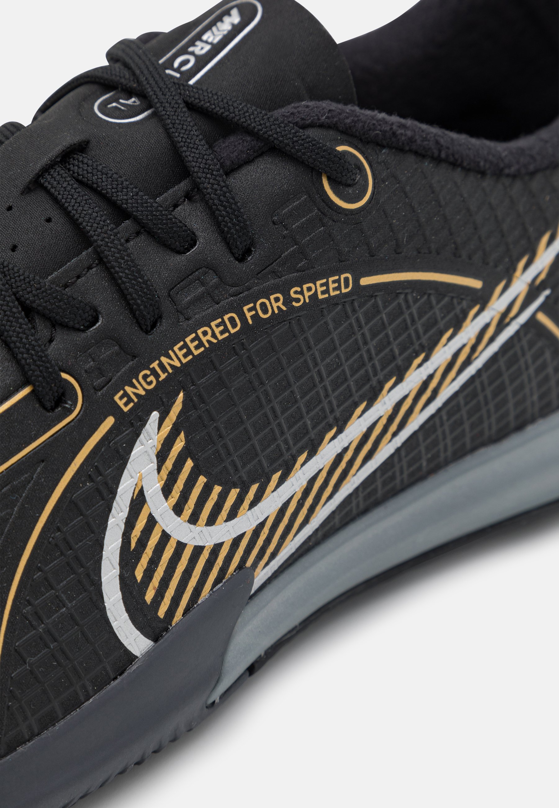 Nike Performance MERCURIAL VAPOR 14 ACADEMY IC - Botas de fútbol sin tacos  - black/metallic gold/metallic silver/negro - Zalando.es