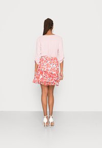 JDY JDYMOON FRILL SHORT SKIRT - Minissaia - cloud dancer