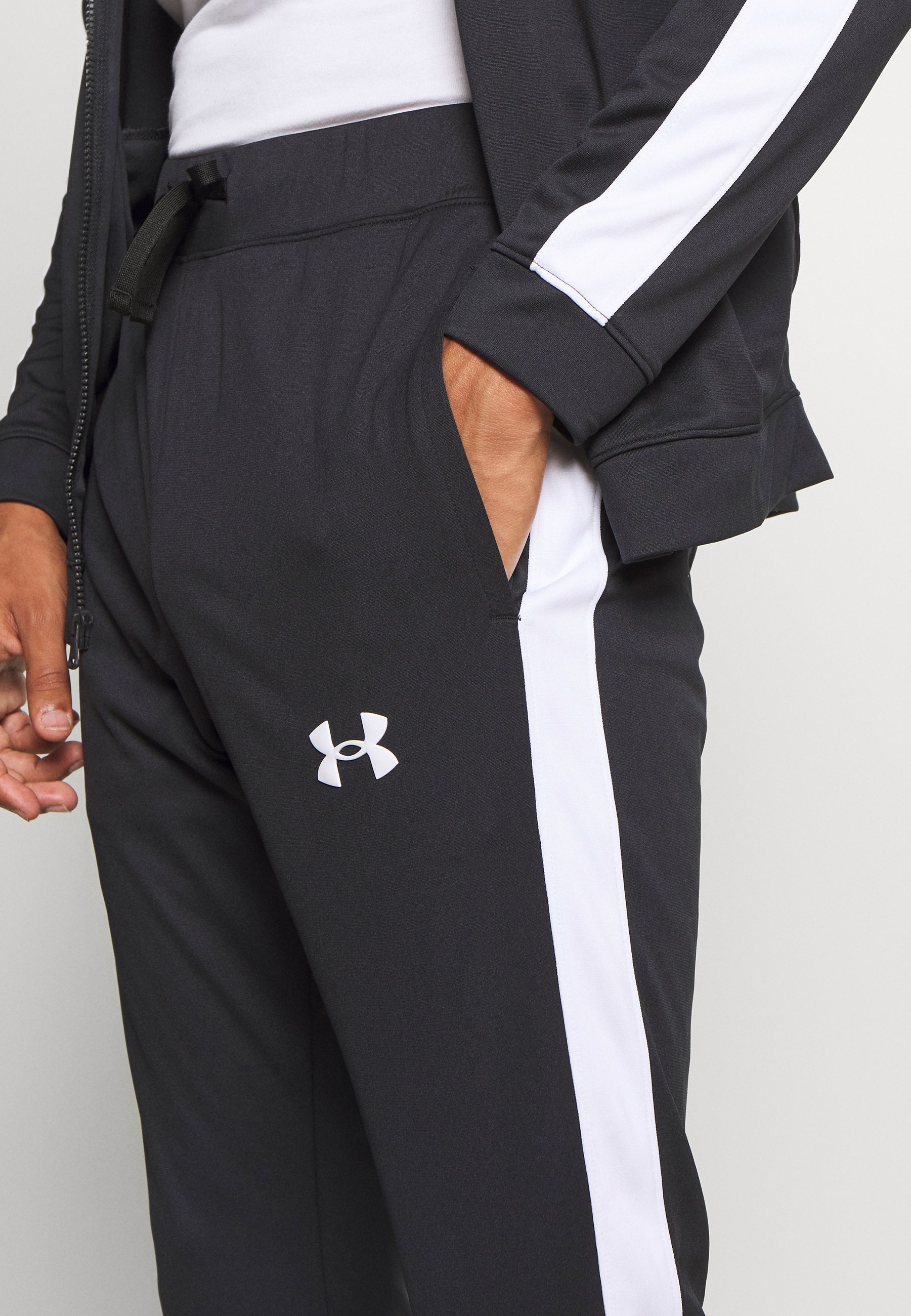 Men EMEA - Tracksuit Men EMEA - Tracksuit