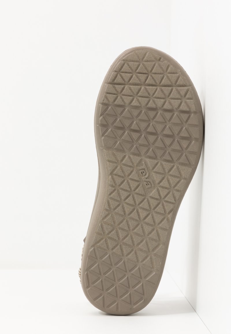 Teva Voya Infinity Stripe Walking Sandals Birch Brindle Light Green Zalando Ie