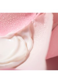 NUXE VERY ROSE - CREAMY CLEANSING MILK - Crema detergente