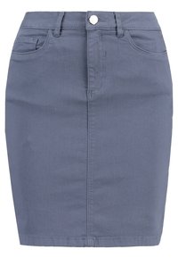 Falda de mezclilla azul oscura con un diseño ajustado, bolsillos frontales, cremallera y cierre de botón. Textura suave y hasta la rodilla.