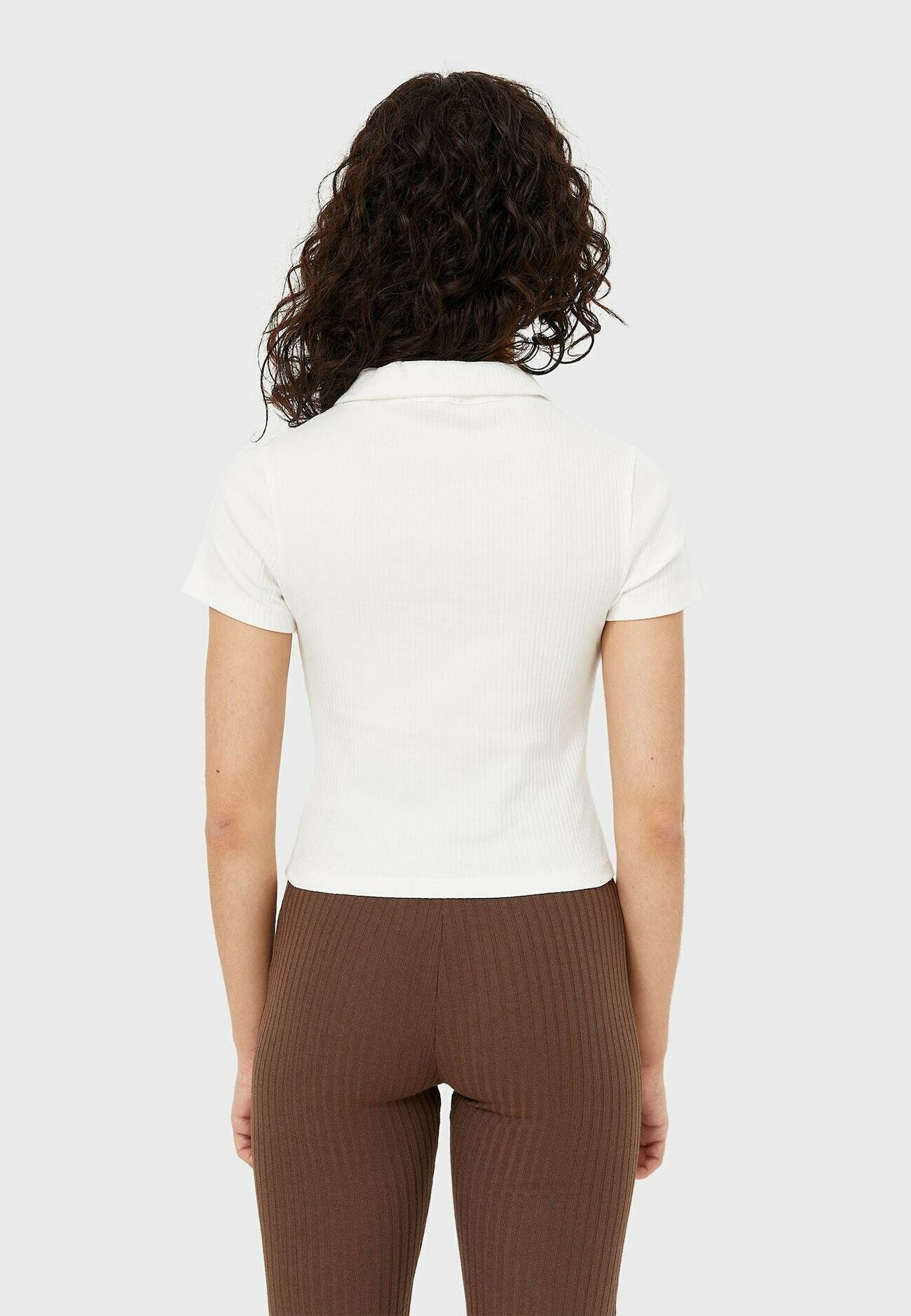 Damen mit Kragen und Reißverschluss - Poloshirt Damen mit Kragen und Reißverschluss - Poloshirt