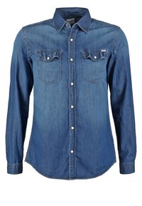 Camicia in denim blu con maniche lunghe, chiusura con bottoni sul davanti, colletto a punta, due tasche sul petto e orlo curvo. Texture liscia e vestibilità classica.