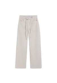 Pantalones de pana color crema con un ajuste relajado, que cuentan con una cinturilla con cordón, dos bolsillos frontales y una textura a rayas verticales.