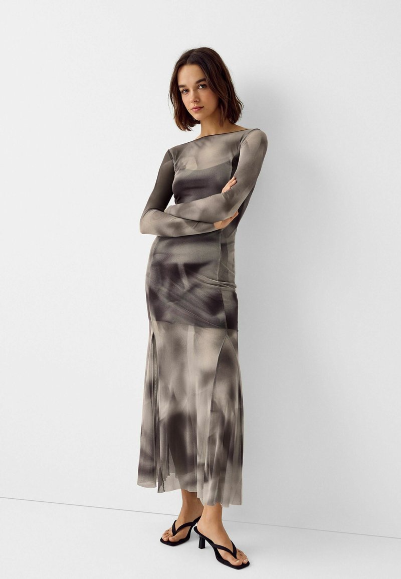 Bershka Maxi-jurk zandkleur Bershka Maxi-jurk zandkleur