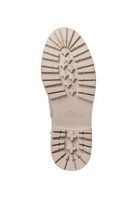 Semelle de chaussure en caoutchouc beige clair avec un motif de bande de roulement texturé. Comprend des rainures horizontales et des accents en forme de croix pour une meilleure adhérence. Marquée "s.Oliver" et taille "37."