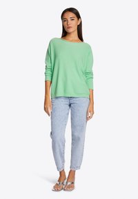 Rich & Royal Strickpullover - green tea