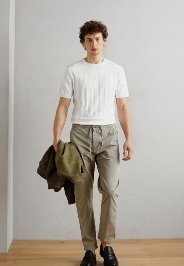 PANTS MAN - Trousers - topo3