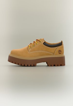 Timberland, STONE STREET - Ежедневни обувки с връзки - wheat