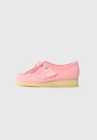 Unselected, candy pink