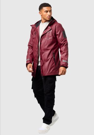 TAMIO - Veste imperméable - granit red