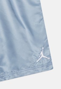 Jordan JUMPMAN PLAY SHORT UNISEX - Träningsshorts - blue grey