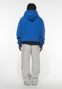 Thumbnail Image 3