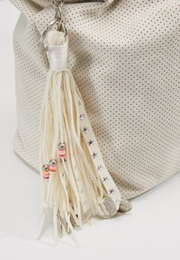 SURI FREY ROMY BASIC - Borsa a mano - ecru