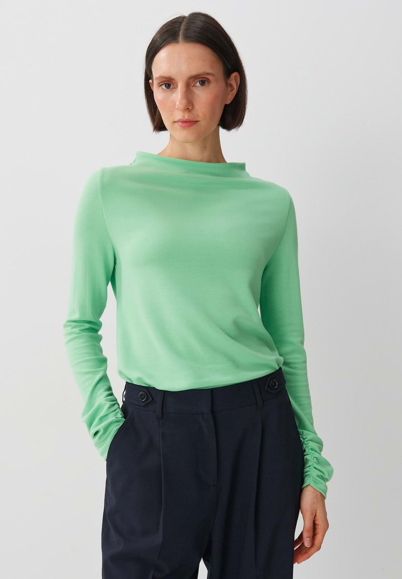 someday. KORENA - Langarmshirt - granny green