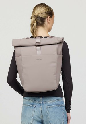 Kapten & Son, KAPTEN & SON RUCKSACK LUND BASIC UNISEX - Rucksack - sleek muted rose