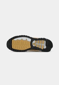 Nike Sportswear Zapatillas - gold-coloured/dorado - (Segunda mano ...