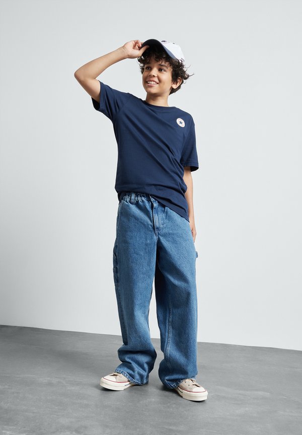 PRINTED TEE - Basic T-shirt - obsidian2