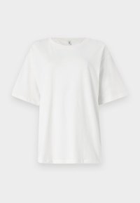 Hvid, kortærmet t-shirt lavet af bomuld. Rund neckline og afslappet pasform. Glat tekstur uden synlige mønstre eller hardwaredetaljer.