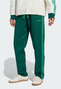 adidas Originals - TRACK PANTS - Tracksuit bottoms - collegiate green Thumbnail Image 1