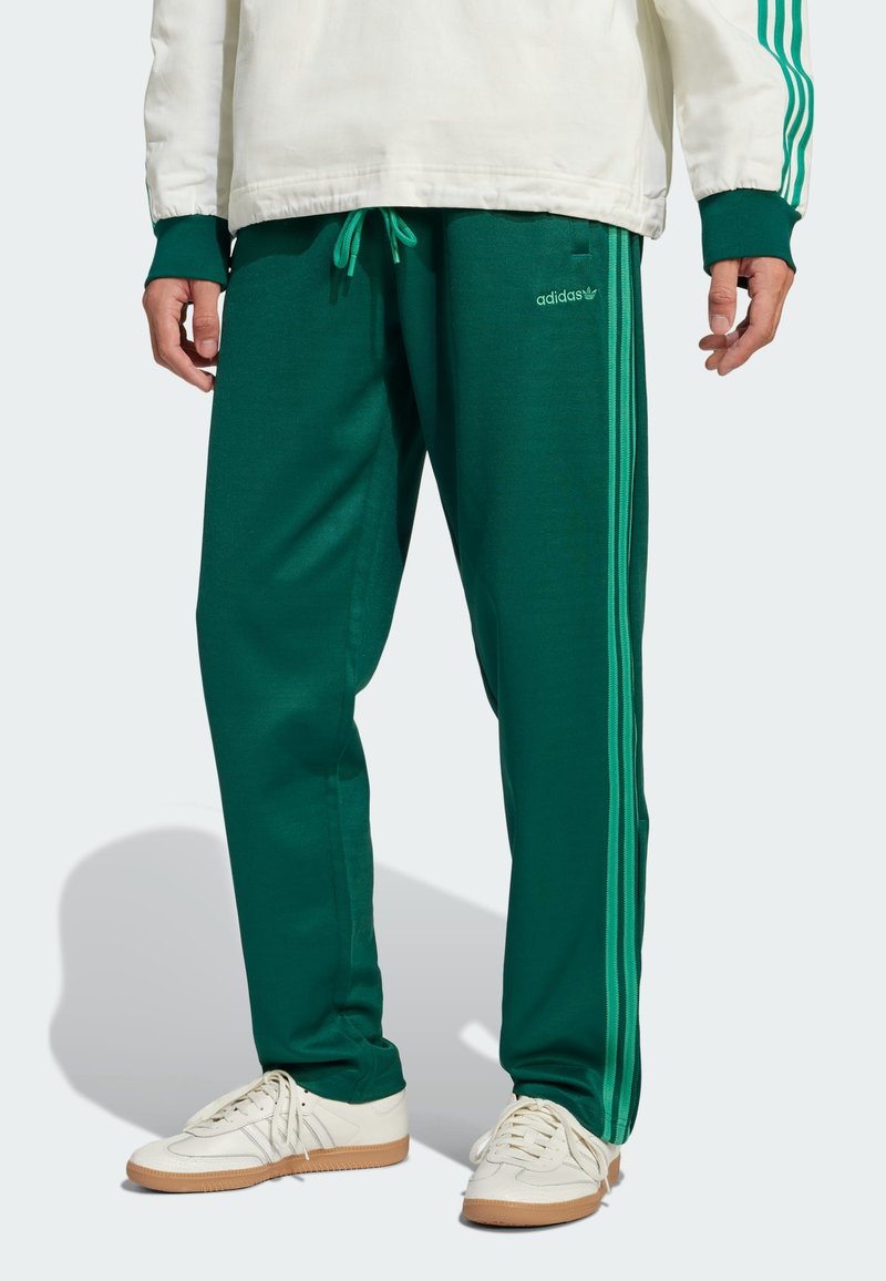 adidas Originals - TRACK PANTS - Tracksuit bottoms - collegiate green, Enlarge