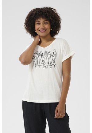 T-shirt blanc à col en V en tissu doux, arborant un dessin linéaire de six silhouettes de mode au centre. Coupe décontractée avec des manches retroussées.