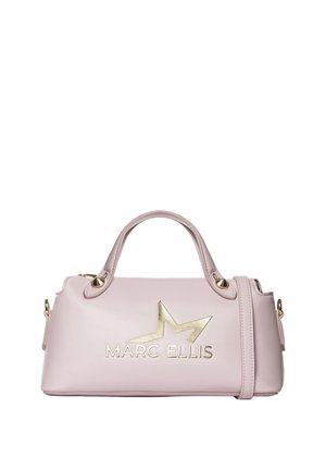 Sac à main rose clair Marc Ellis avec logo doré, deux poignées et une bandoulière détachable sur fond blanc.