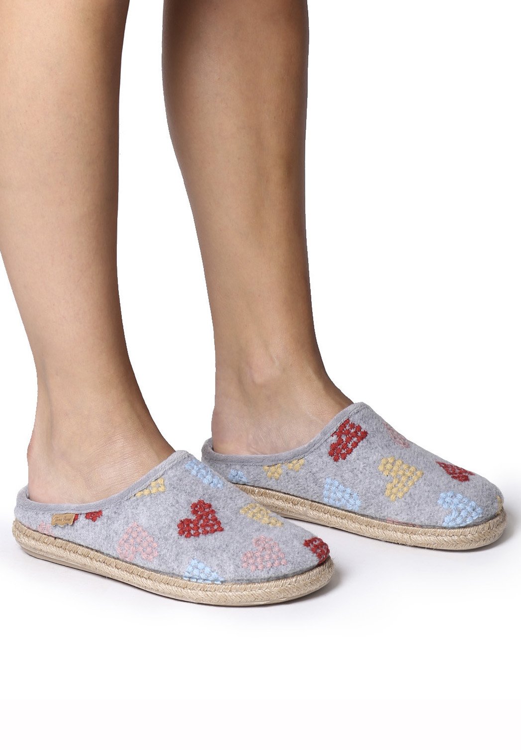 Pantofole da donna Nonnenhorn di Giesswein con applicazione floreale e