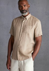 Next SIGNATURE SHORT SLEEVE - Ing - stone