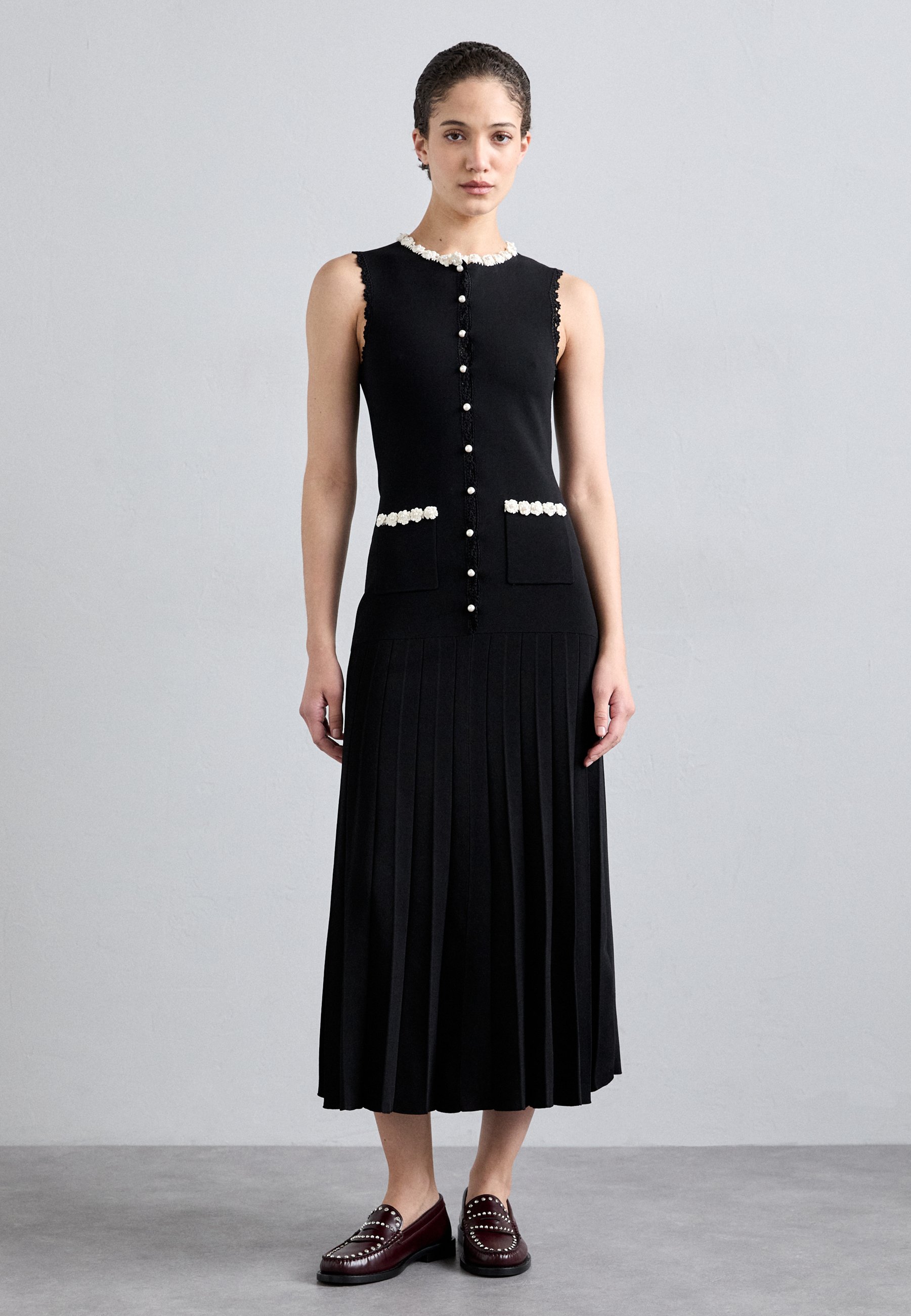 sandro ROBE LONGUE CROCHET - Maxi šaty - noir/černá - Zalando.cz