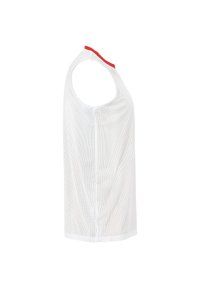 Canottiera bianca in rete con scollatura rotonda e dettagli rossi sul colletto. Design senza maniche con piccole perforazioni su tutta la superficie.