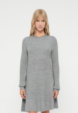 PCRYDIA O NECK A SHAPE DRESS - Φόρεμα-πουλόβερ - medium grey melange