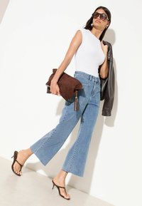 No seleccionado, mid wash