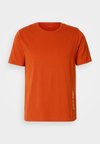 TEE - T-shirt con stampa - curried pumpkin