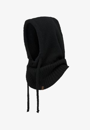 Capucha negra de punto con textura acanalada, con cordones para ajuste y una etiqueta con logo sutil. Diseño ligero y ajustado.