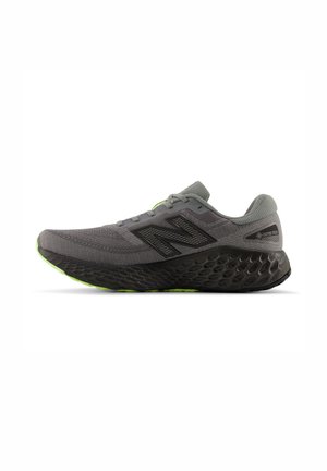 FRESH FOAM X EVOZ V4 GORE-TEX - Chaussures de running sur route - slate grey/castlerock/afterglow