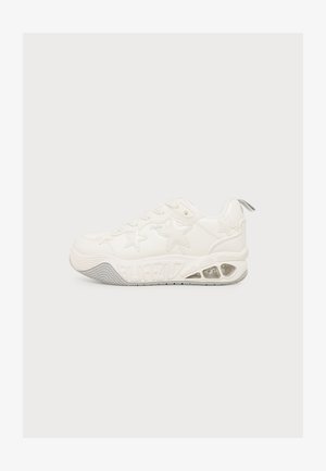 Buffalo, HERO STARS - Sneaker low - white/animal mix