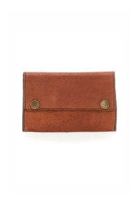 Portafoglio in pelle marrone con superficie testurizzata, dotato di due bottoni a pressione in ottone e bordi cuciti. Design compatto e rettangolare.