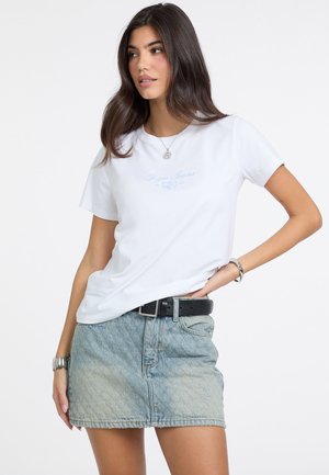 LOGOSTICKEREI - Camiseta estampada - weiß